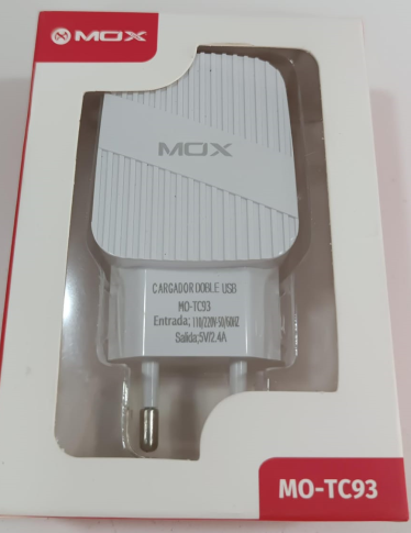 CARGADOR CON ENTRADA DOBLE USB MO-TC93 / UNI