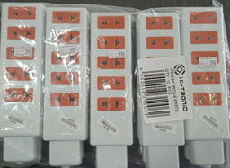 [550] ZAPATILLA BLANCA 5 ENTRADAS / UNI