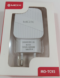 [786] CARGADOR CON ENTRADA DOBLE USB MO-TC93 / UNI